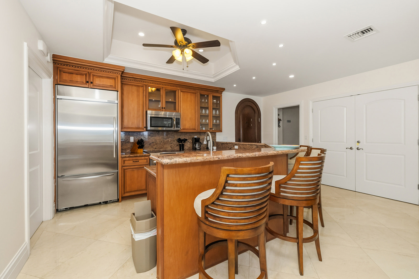 CONDOMINIO 3 0 7 — vista 4