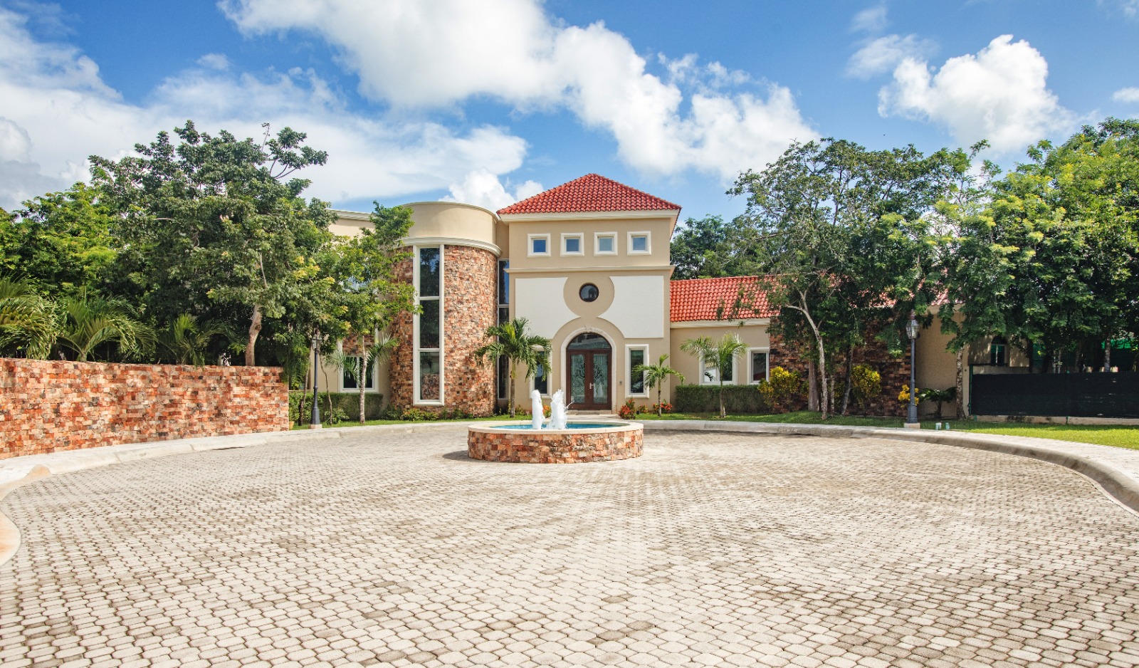 LOT 11 - 12 - 13